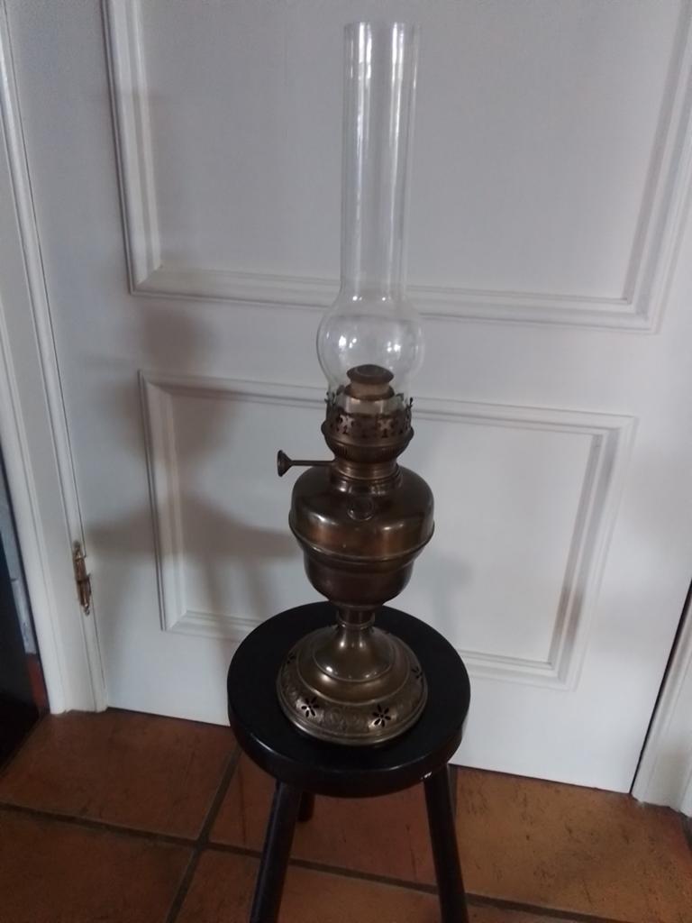 Olielamp met origineel glas. De keizer in Luik., Ophalen