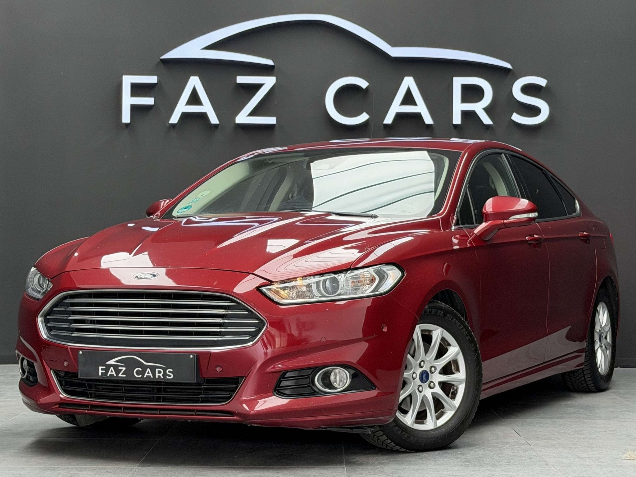 Ford Mondeo 1.5 TDCi ECOnetic *1ER PROP + CAMÉRA + GPS + RE, Autos, Ford, Rouge, Achat, Euro 6, Entreprise
