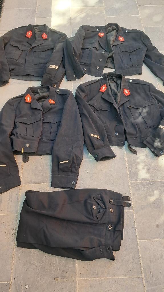 BELGIQUE - ABL - LOT DE 4 BLOUSONS DE LA GENDARMERIE, Verzamelen, Militaria | Algemeen, Rijkswacht, Kleding of Schoenen, Ophalen of Verzenden