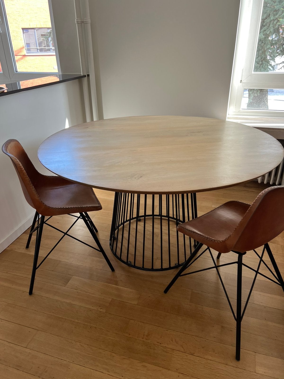 Maison du Monde ronde eiken eettafel Ø140 cm – massief hout, Huis en Inrichting, Tafels | Eettafels, Ophalen, Gebruikt, Eikenhout