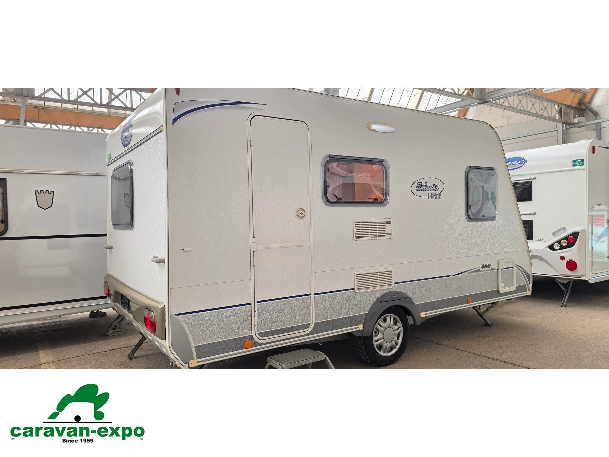 CARAVELAIR ANTARES LUXE 420, Caravanes & Camping, Jusqu'à 4, Entreprise, 5 à 6 mètres, 750 - 1000 kg