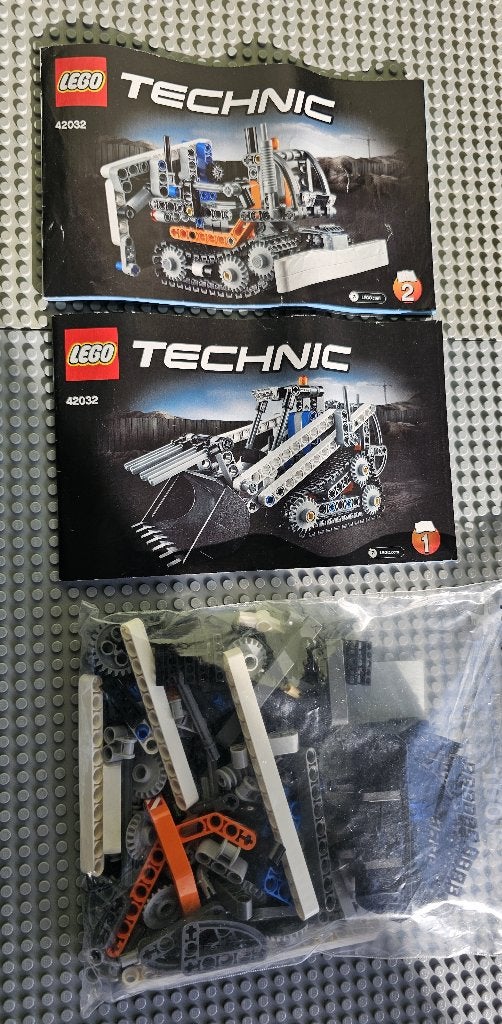 Lego Technic 42032  Compact Tracked Loader, Lego, Ensemble complet, Instructions incluses, Comme neuf