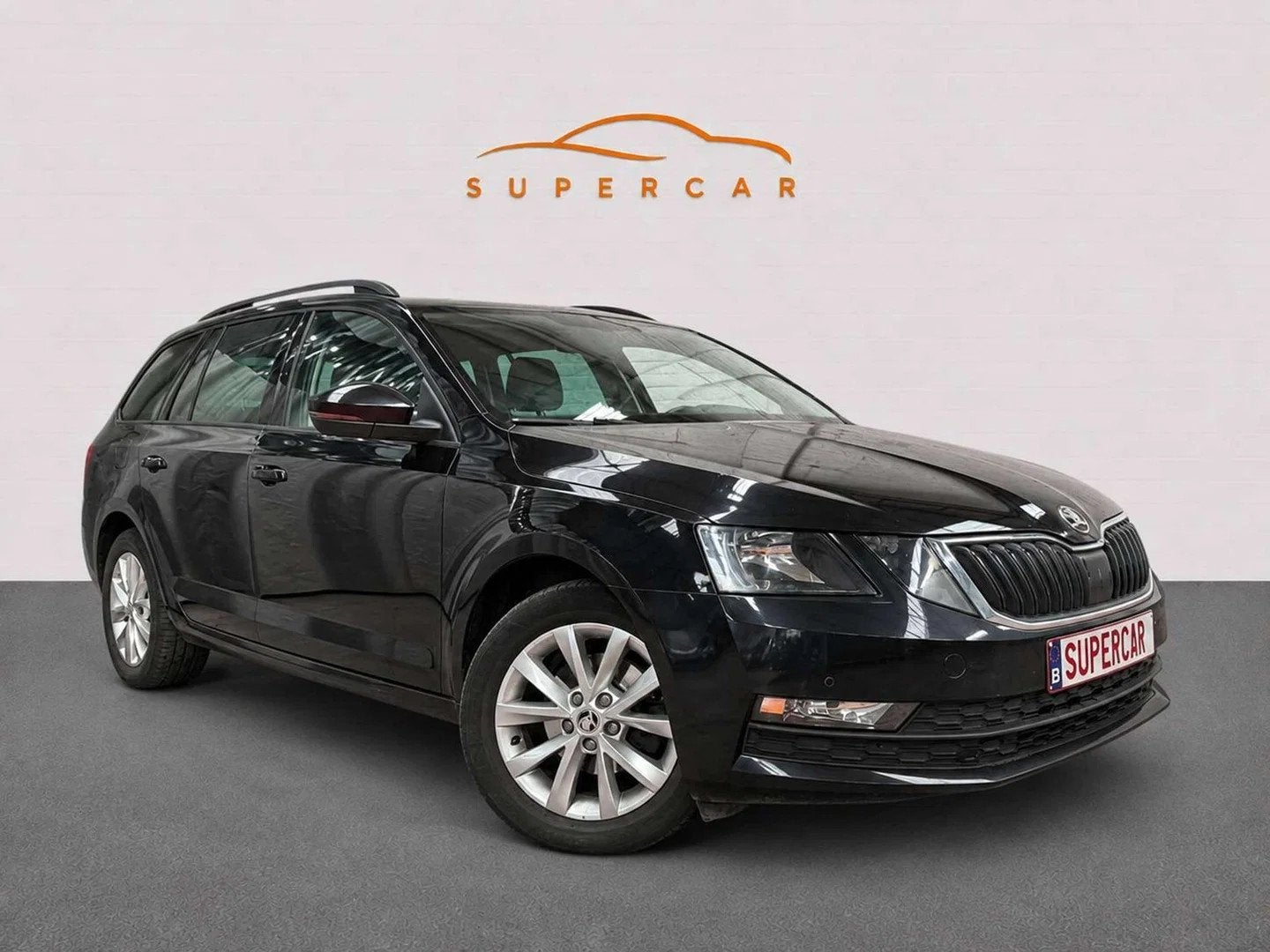 Skoda Octavia Octavia 1.6 CR TDi DSG * CARPLAY * 215X60M *, Auto's, Skoda, Automaat, Stof, Gebruikt, 4 cilinders