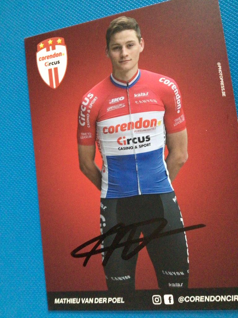 Wielerkaart 2019 team coredon  Mathieu van der poel signe, Verzenden, Zo goed als nieuw