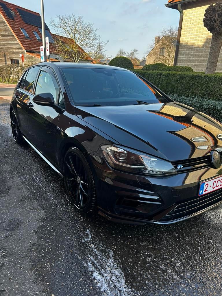 Volkswagen golf 7.5 r, Auto's, Volkswagen, Particulier, Golf, Benzine, Euro 6, 5 deurs, Automaat, Zwart, Zwart, Ophalen