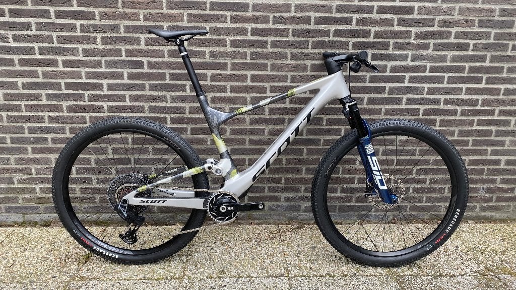 Scott Spark RC Worldcup HMX EVO, Flight attendant,frameset, Vélos & Vélomoteurs, Vélos | VTT & Mountainbikes, Comme neuf, Hommes