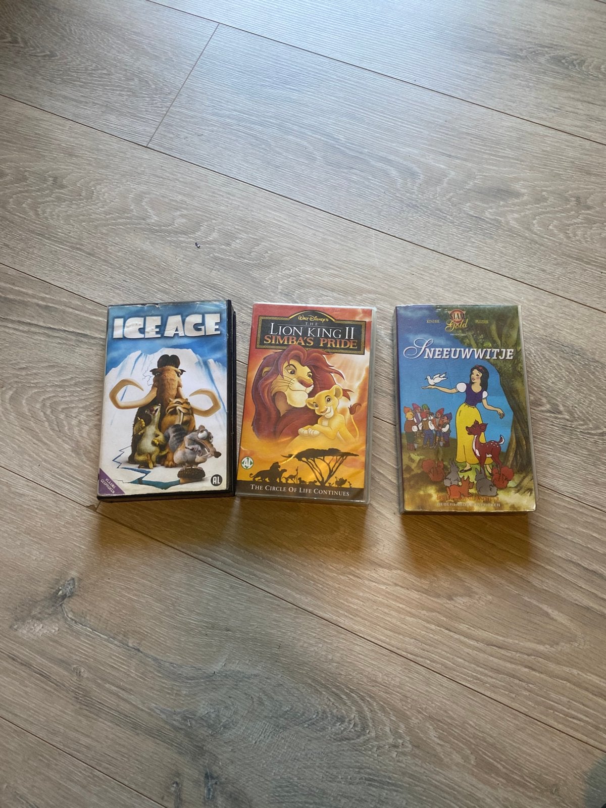 3 vhs goede staat, Cd's en Dvd's, Ophalen of Verzenden, Gebruikt, Nederlands, VHS