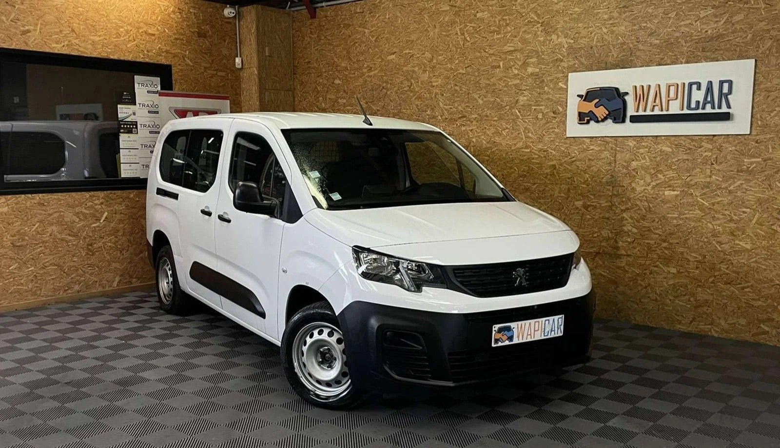 Peugeot Partner XL 1.5hdi Utilitaire eur6d * Garantie 1 à 3, Auto's, 75 kW, Gebruikt, 4 cilinders, Bedrijf