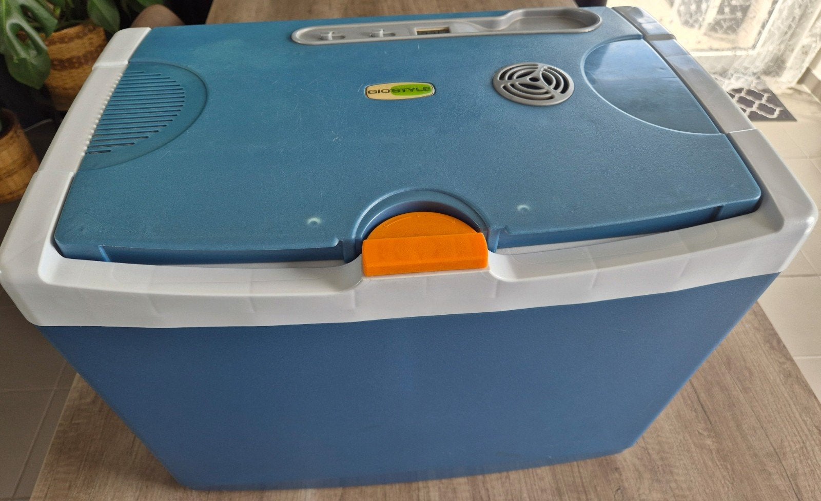 Koelbox groot model 42L, Caravans en Kamperen, Koelboxen, Ophalen, Zo goed als nieuw, Koelbox, Elektrisch