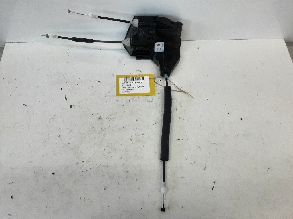 SERRURE DE PORTE AVANT GAUCHE Jaguar E-Pace (J9C3203A29EC), Autos : Pièces & Accessoires, Campus Kronberg 7
61476  Kronberg im Taunus, DE