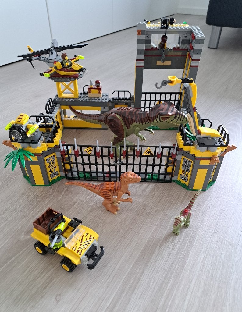 LEGO dino defense HQ Jurassic park, Jurassic World, Lego, Ensemble complet, Enlèvement