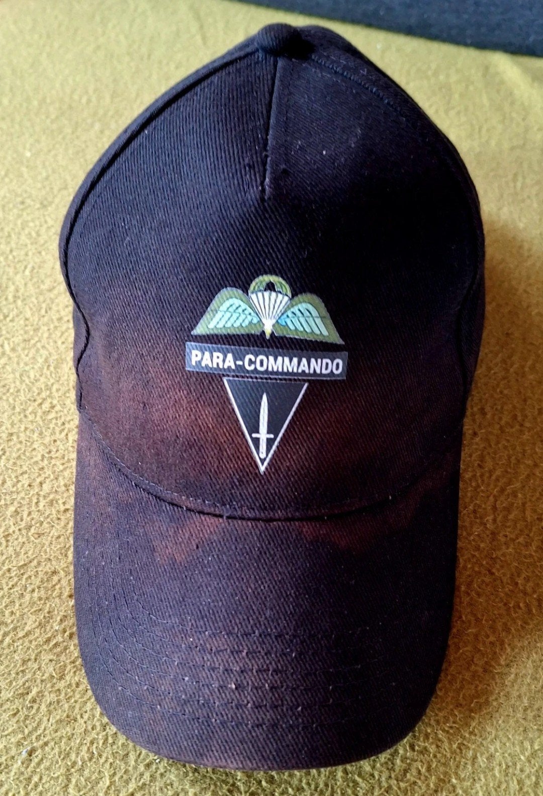 Casquette Para-Commando, Vêtements | Hommes, Enlèvement ou Envoi, Porté, One size fits all, Casquette