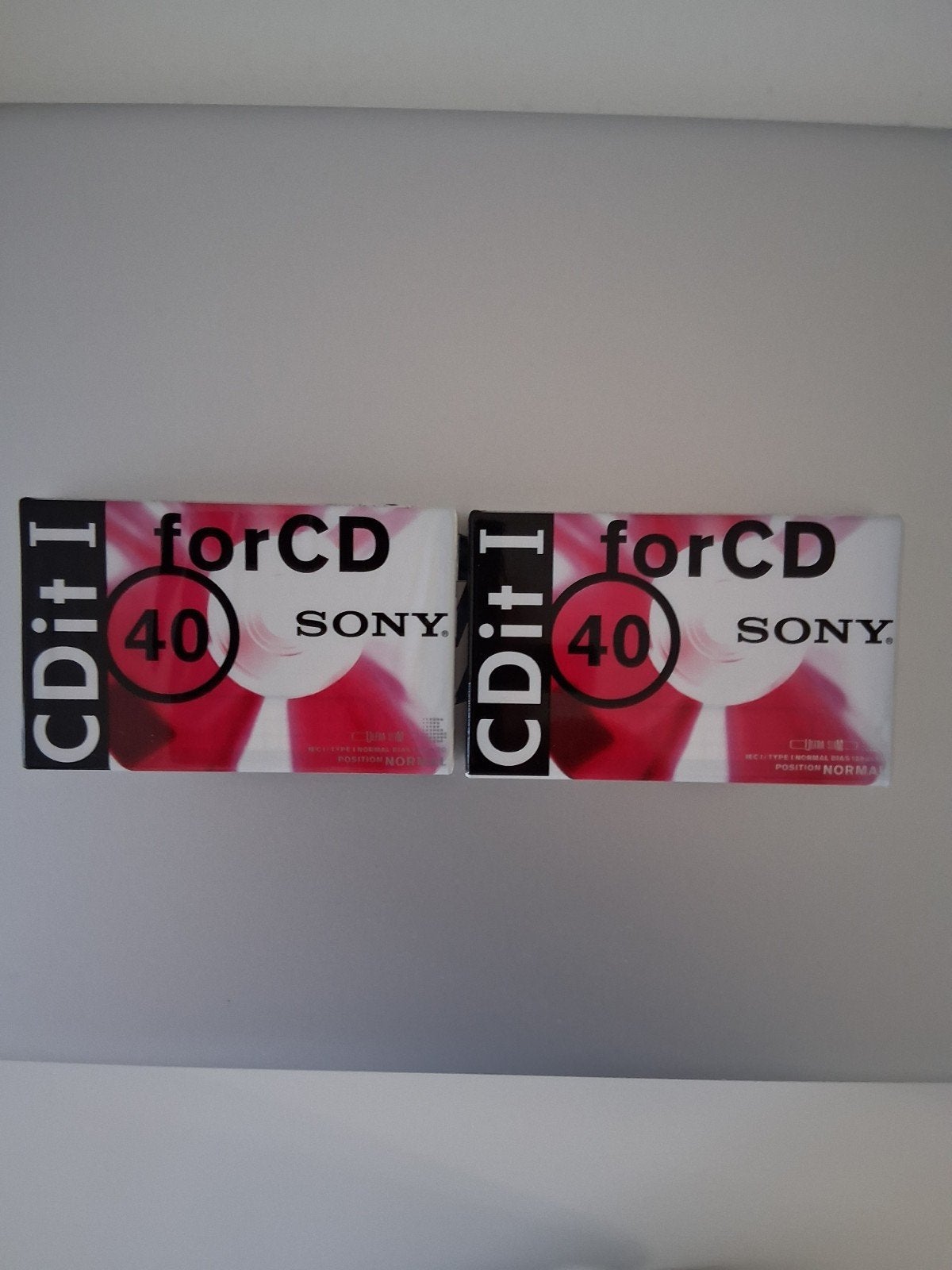 2 cassettes Sony 40, Enlèvement ou Envoi, Neuf, dans son emballage, 2 à 25 cassettes audio, Vierge