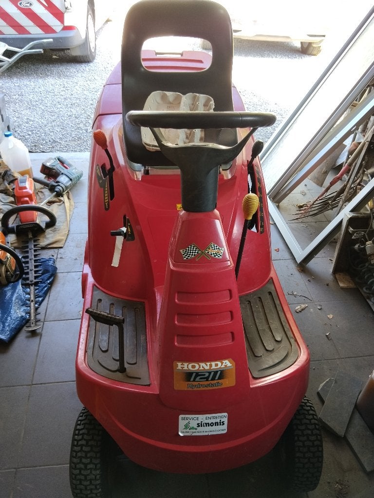 Tracteur tondeuse Honda 1211 hydrostatique, HONDA, Enlèvement, Utilisé, Moins de 90 cm