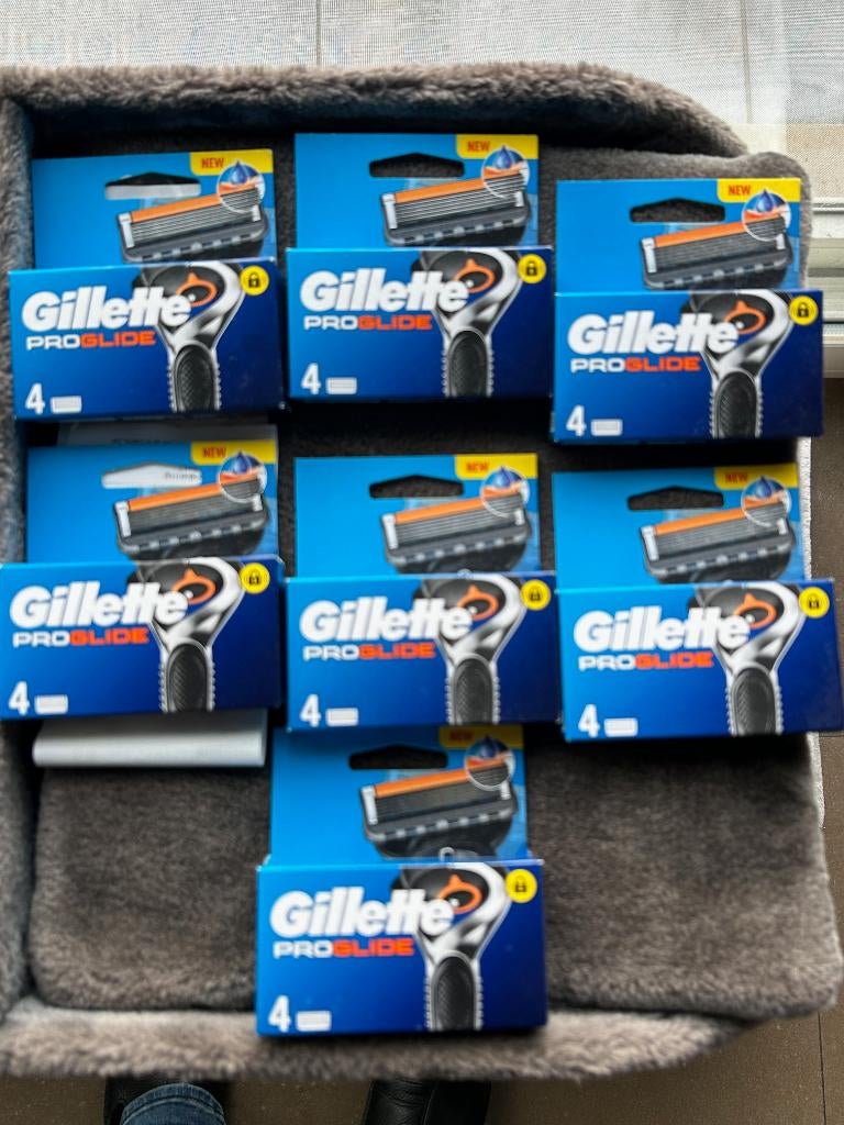 Lot de 12packs de 4 lames de rasoir Gillette Proglide, Enlèvement ou Envoi, Neuf