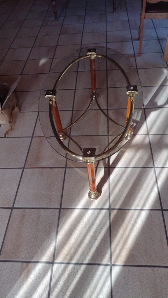 Moderne salontafel, zwaar model, Ophalen, Zo goed als nieuw, Glas, Goud
