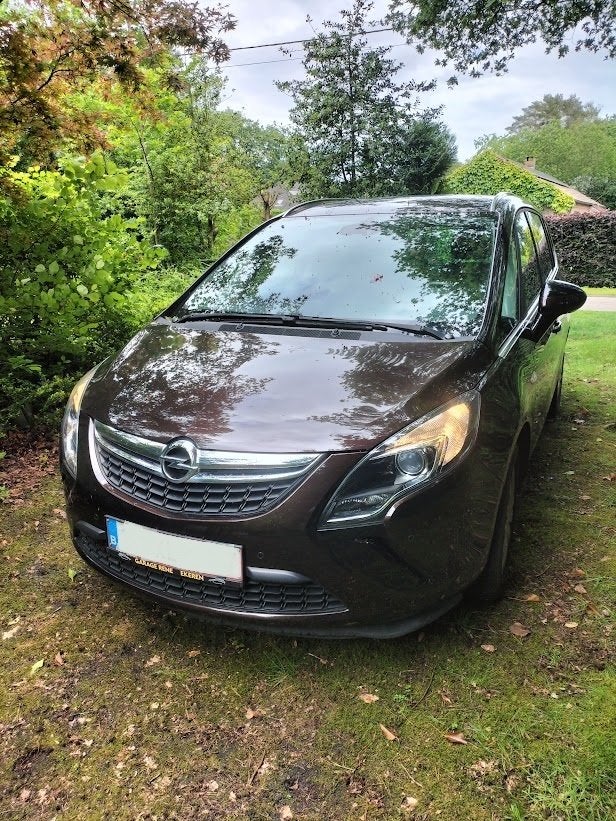 OPEL ZAFIRA TOURER  SLECHTS 45.583 KM, 4 cilinders, Bruin, Bedrijf, Parkeersensor