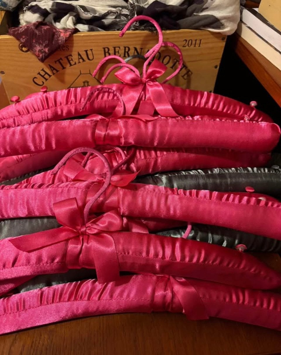 Cintres, Vêtements | Femmes, Cintres, Enlèvement, Neuf, Satin