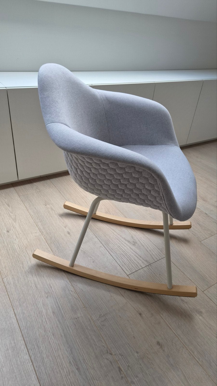 Kave Home Kevya
Schommelstoel, Enlèvement, Comme neuf, Chaise(s)