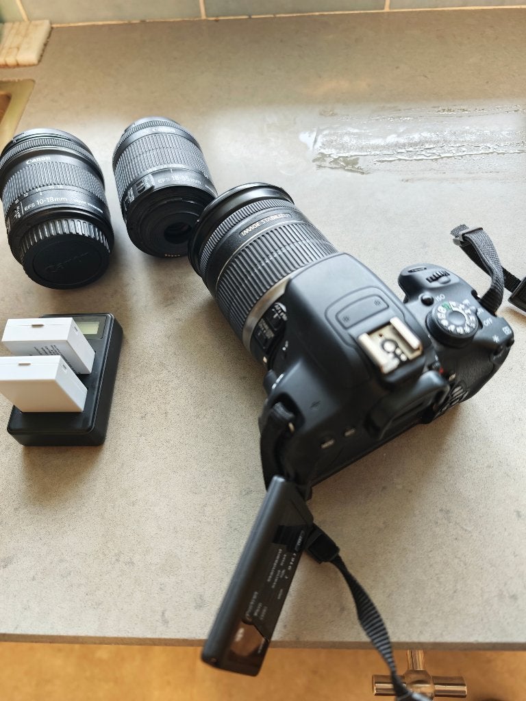 Canon eos700d, TV, Hi-fi & Vidéo, Appareils photo analogiques, Enlèvement ou Envoi, Comme neuf, Reflex miroir, Canon