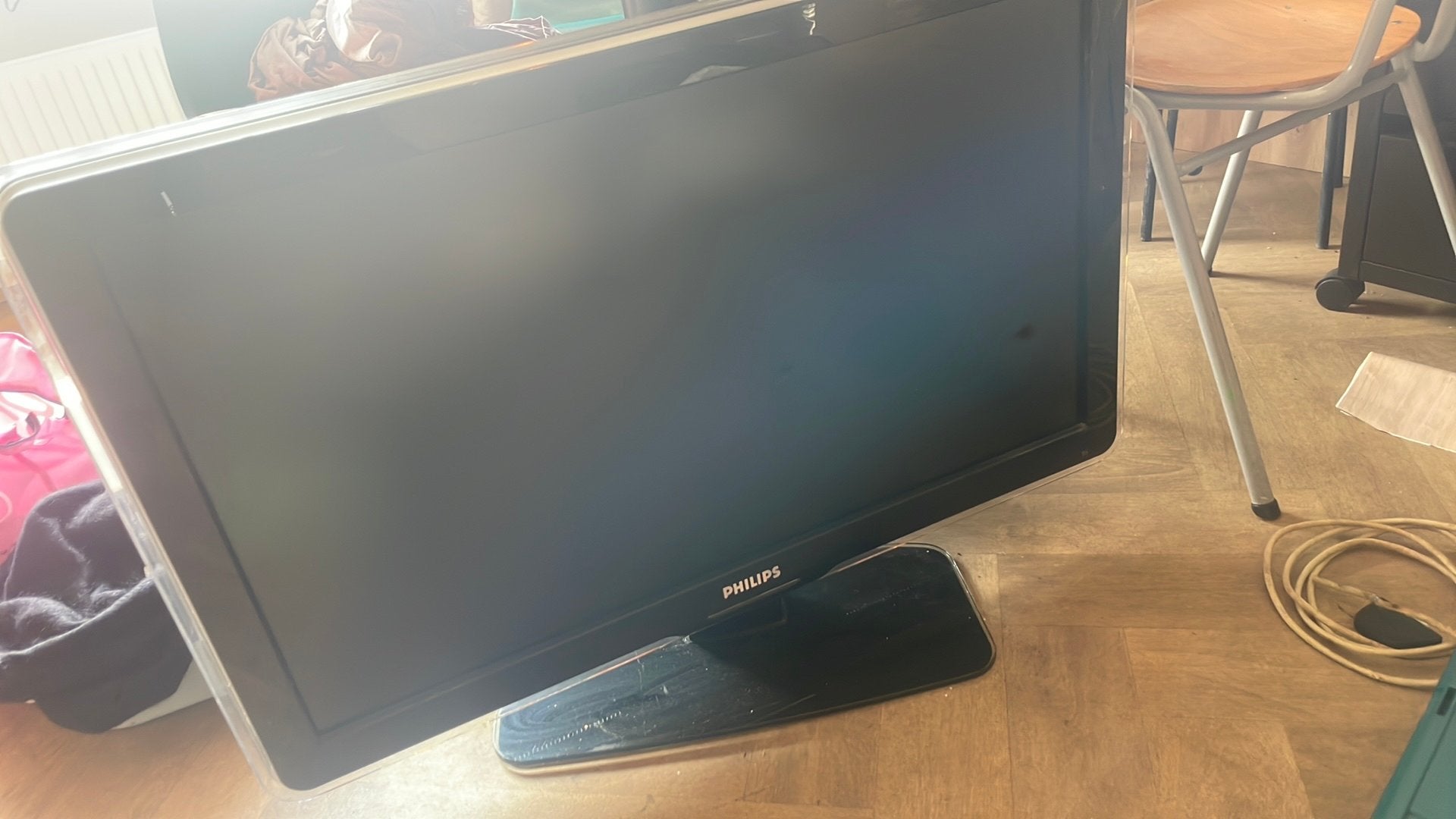 Mooie Philips Cineos 32 inch Full HD TV met Ambilight, Enlèvement, Comme neuf, LCD, Philips