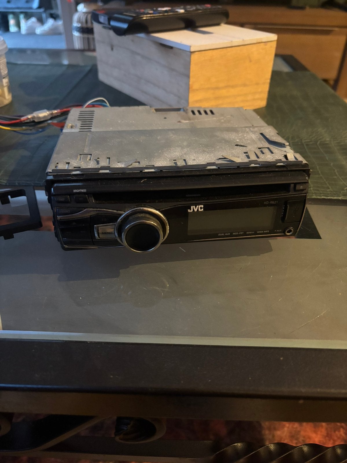 Jvc radio met usb en cd, Autos : Divers, Autoradios, Enlèvement, Comme neuf