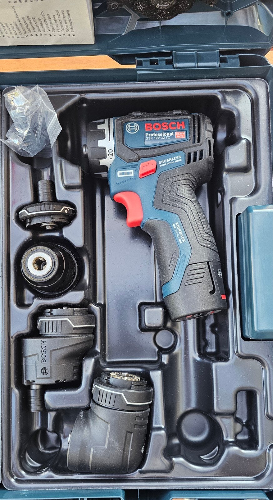 Bosch Professional 12V 32-FC, Bricolage & Construction, Outillage | Foreuses, Neuf, Enlèvement ou Envoi, Perceuse, 400 à 600 watts