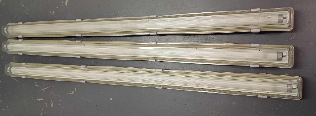 3 plafonniers étanches 120 cm – simple tube, Maison & Meubles, Enlèvement, Comme neuf