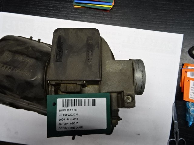 DÉBITMÈTRE BMW 3 serie (E30 / 2) (E30 / 4) (0280202031), Utilisé, BMW, Petuelring 130
80809  München, DE, Bayerische Motoren Werke AG