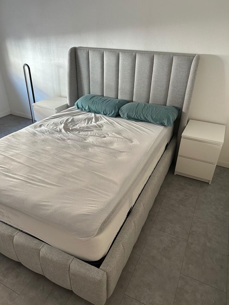 Lit, Maison & Meubles, Chambre à coucher | Lits, Gris, Comme neuf, Enlèvement, 200 cm