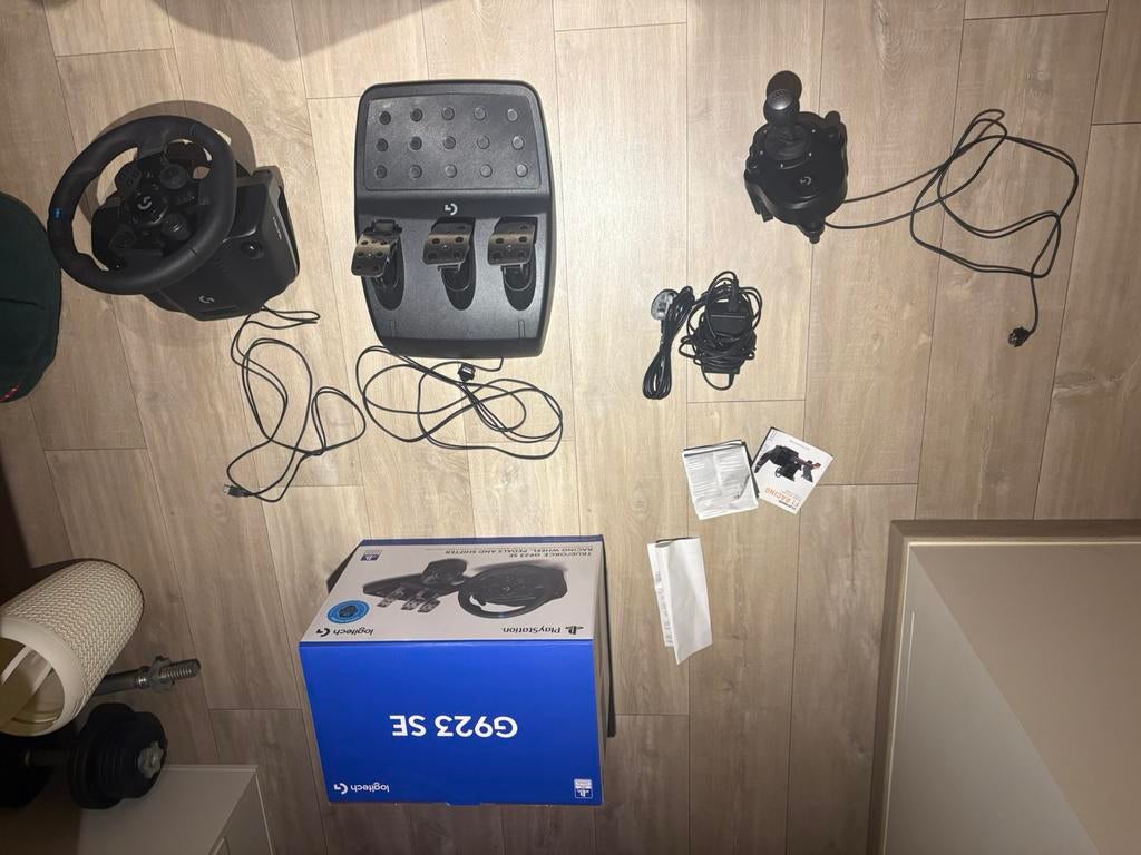 COFFRET B923, Enlèvement ou Envoi