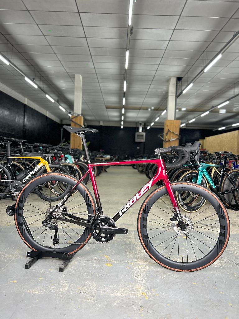 Showroom model Ridley Helium SLX Di2 Carbon Racefiets, Enlèvement, Neuf
