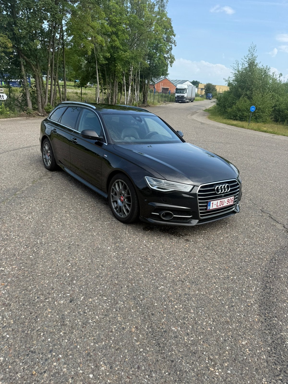 Audi a6 c7 full option 2015 facelift 190pk, Auto's, 4 cilinders, Zwart, Leder, Bedrijf