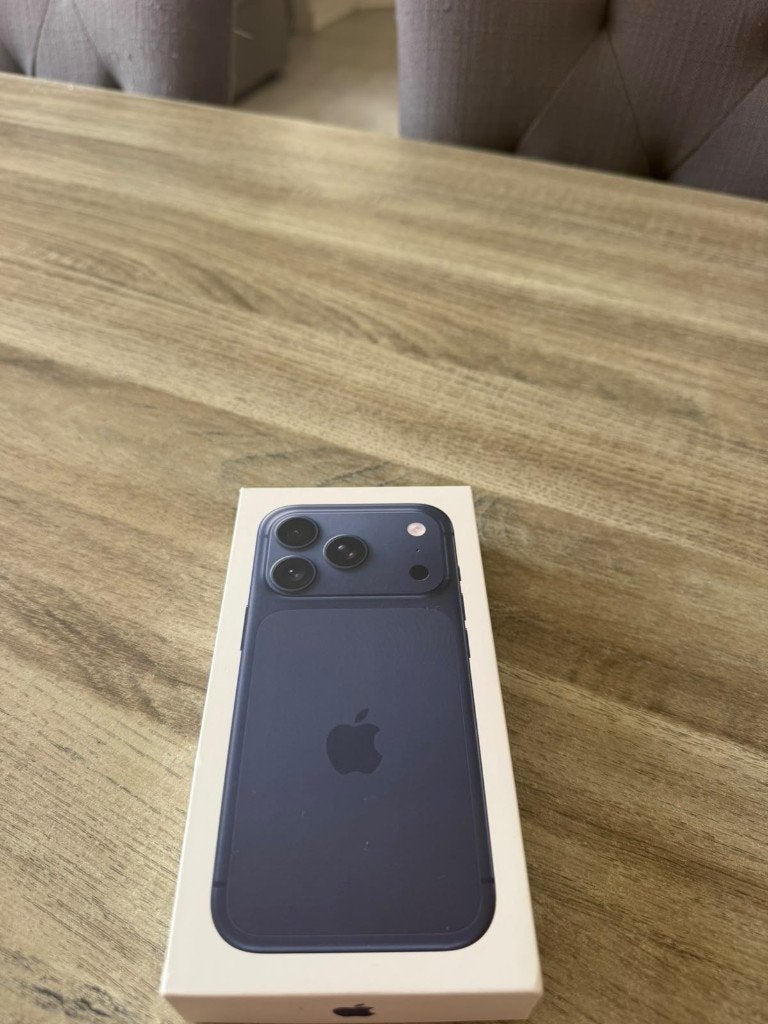 iPhone 17 Pro bleu 256go, Enlèvement ou Envoi, Bleu, 91 %, IPhone 17 Pro