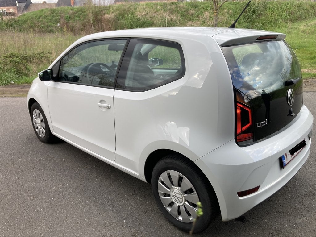 VW Up! 1.0 | 2020 | Airco | 120.850 km | 3-deurs | Gekeurd, Voorwielaandrijving, Stof, Wit, Handgeschakeld