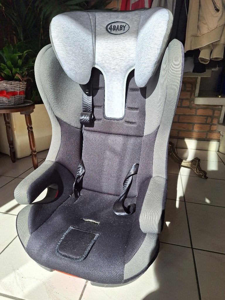 Autokinderstoel isofix 9 - 36 kg, Kinderen en Baby's, Zo goed als nieuw, 9 t/m 36 kg, Isofix, Ophalen