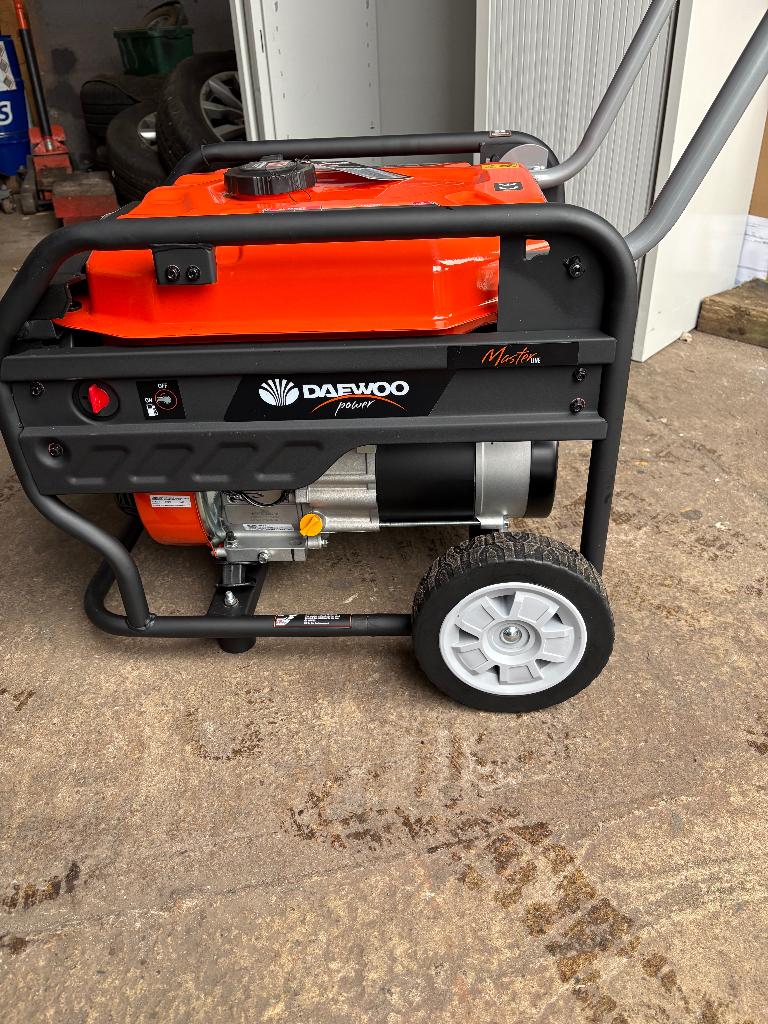 Generator, Enlèvement, Neuf