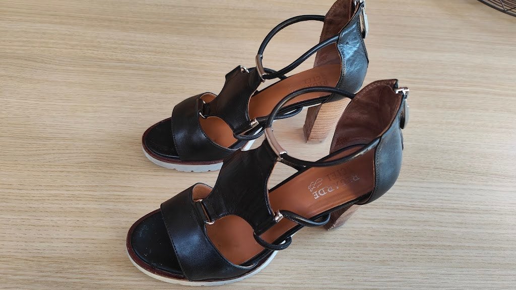 Chaussure ouverte à talon femme noir marque Regarde le ciel, Enlèvement ou Envoi, Porté, Regarde le ciel, Noir