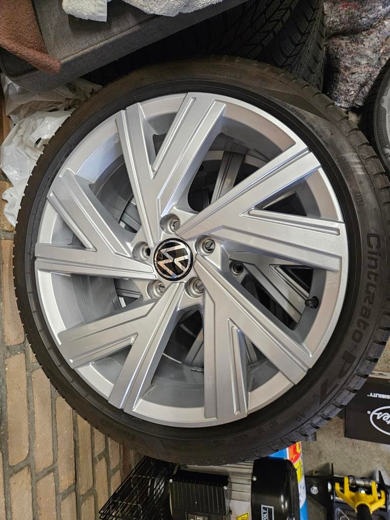 Golf 8 gti clubsport bergamo velgen, Autos : Pièces & Accessoires, Pneus & Jantes, Enlèvement, Pneu(s)