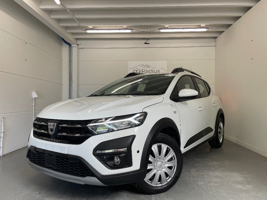 Dacia - Sandero Stepway - Benzine - Automaat, Auto's, Dacia, Bedrijf, Te koop, Sandero, ABS, Achteruitrijcamera, Airbags, Airconditioning