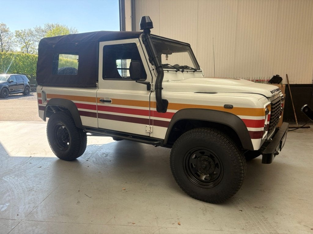 defender 90 2,2 sofftop. lichte vracht, Auto's, 90 kW, Euro 5, Cabriolet, Wit