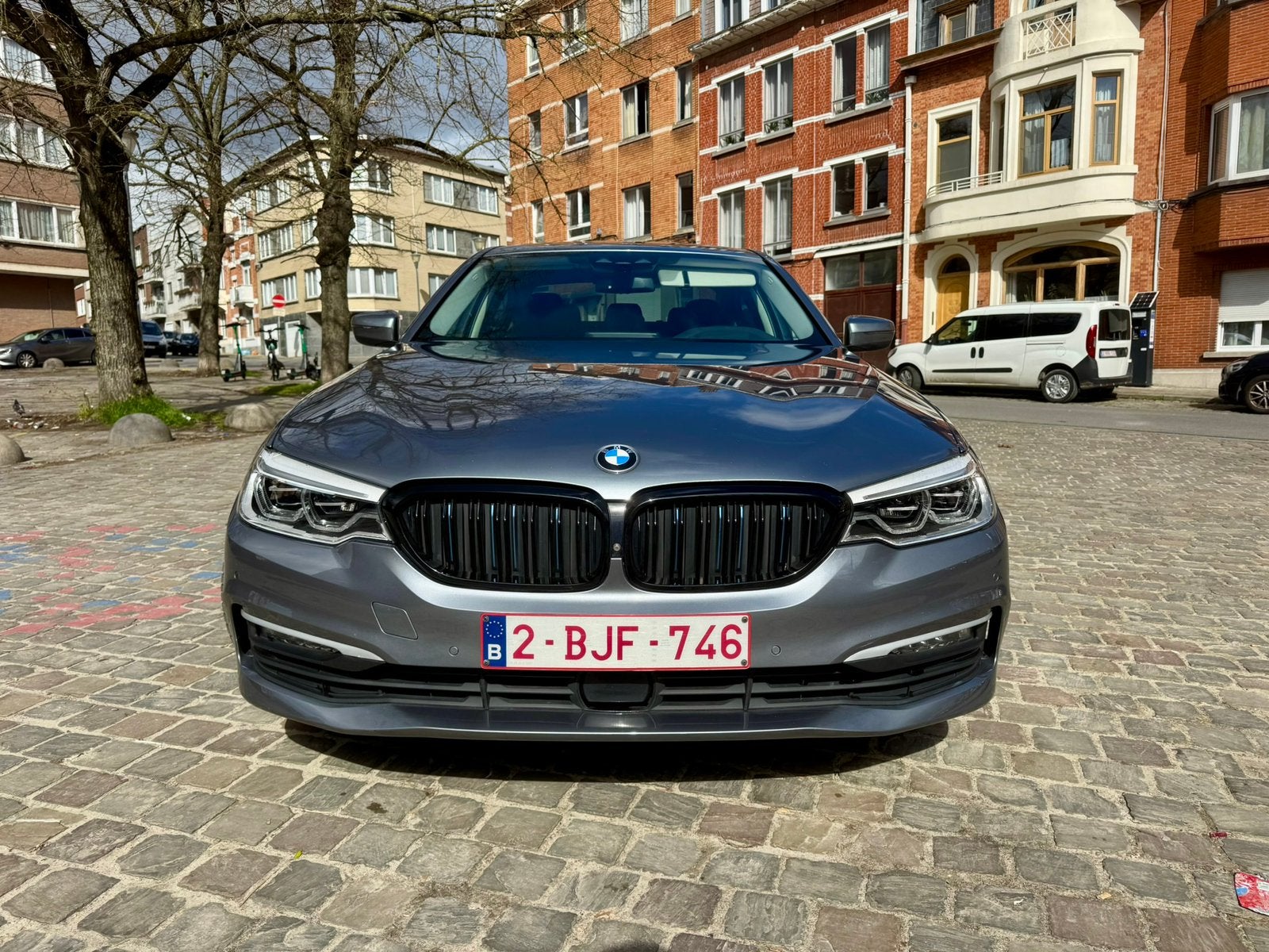 530eA PHEV Performance Business Edition (185 HS), Autos, Cuir, Achat, Automatique, Particulier