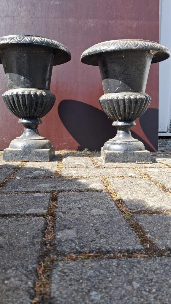 gietijzeren vazen, Ophalen