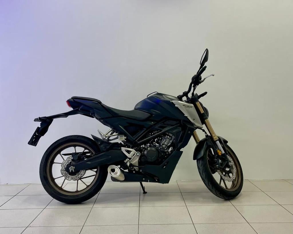 Honda CB125R (année de construction 2022), Motos, Motos | Honda, Entreprise, Autre, 125 cm³, Jusqu'à 11 kW