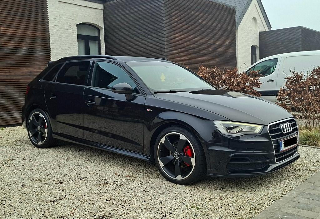 Audi A3 Sportback 1.4 TFSI S line S tronic /// Look RS3, Autos, 1395 cm³, Achat, Euro 6, Noir