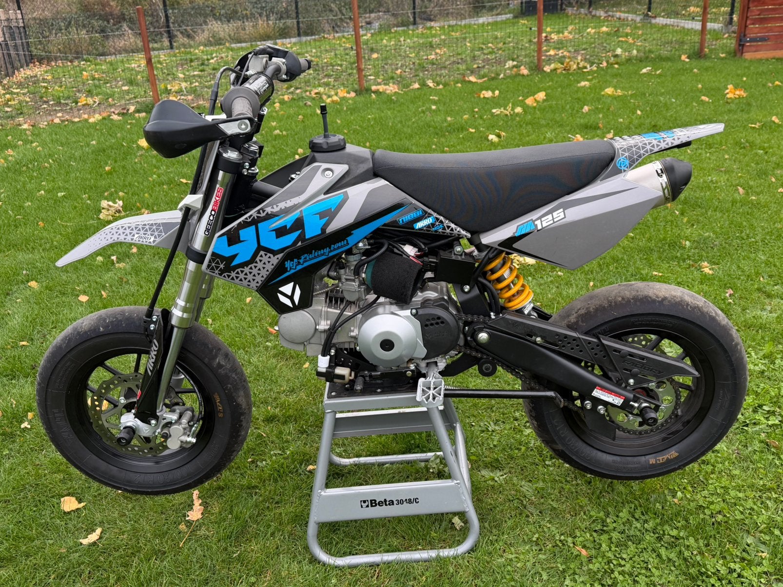 YCF pitbike 125 SM (supermoto) 2025, Enlèvement, Comme neuf, Pit Bike