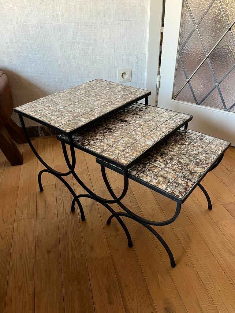 Trio vintage bijzettafeltjes (metalen frames & mozaïek blad), Huis en Inrichting, Tafels | Bijzettafels, Ophalen, Gebruikt, Rechthoekig