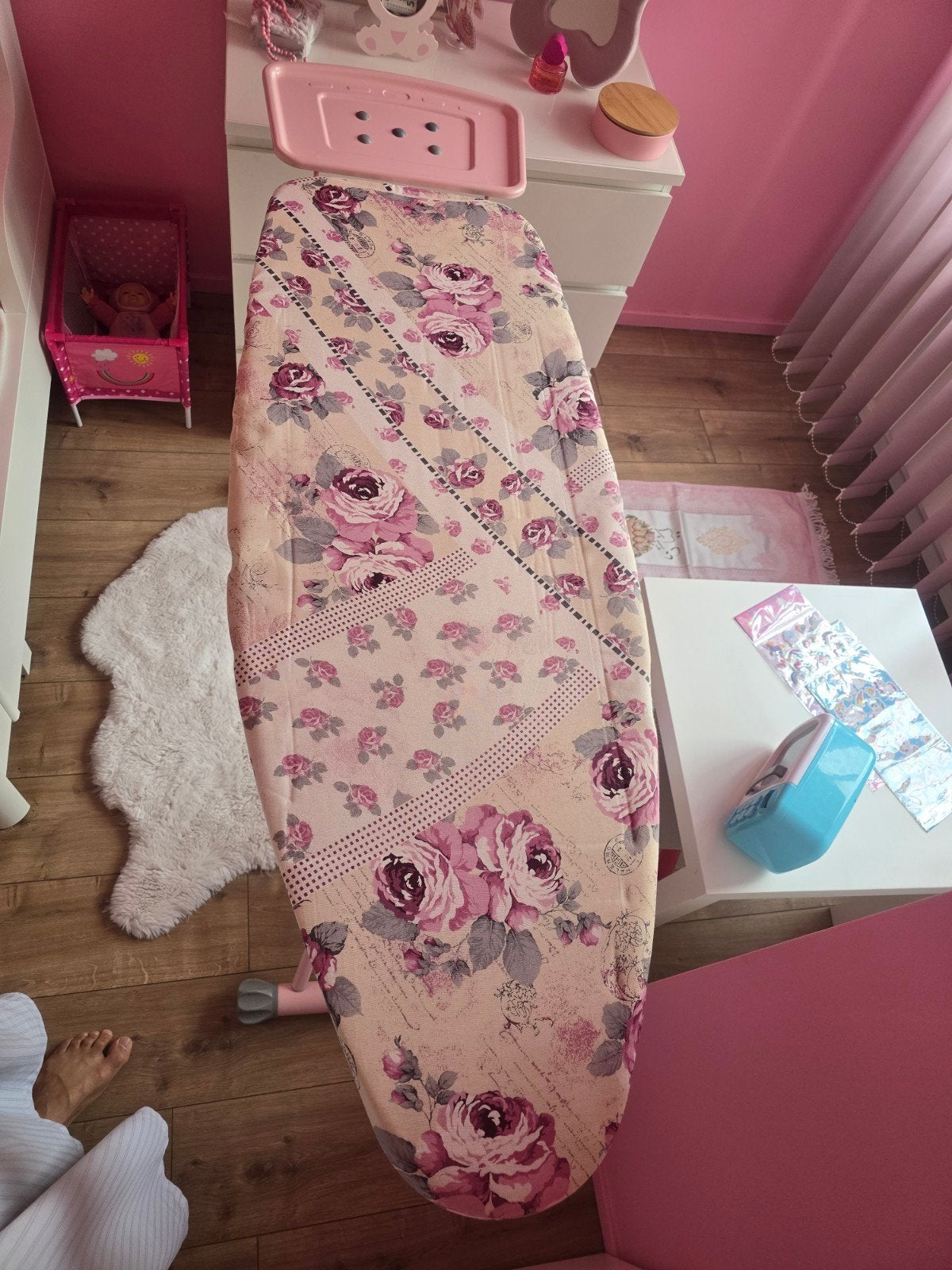 Grote kwalitatief strijktafel in Nieuwe staat  120cm/45cm, Ophalen, Zo goed als nieuw, Strijkijzer met snoer