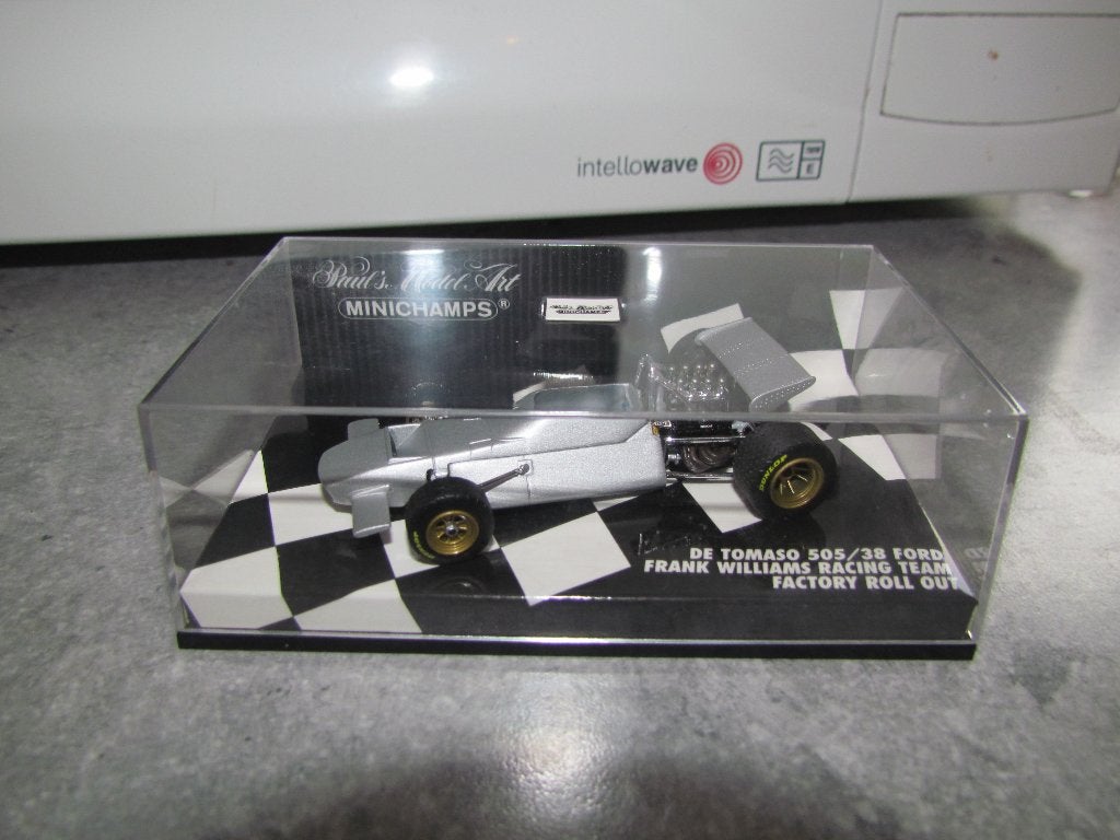 Minichamps De Tomaso 505/38 Ford Frank Williams Racing Team, Hobby en Vrije tijd, Modelauto's | 1:43, Ophalen of Verzenden, Nieuw