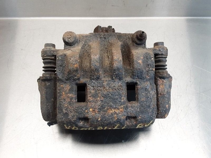 ETRIER DE FREIN AVANT DROIT ABS Forester (SH) (|FORESTER|), Utilisé, Subaru